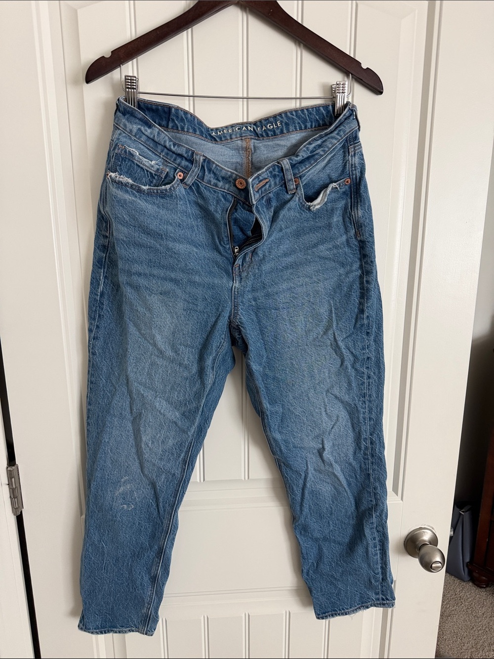 American Eagle Outfitters Light Blue Boyfriend Jeans